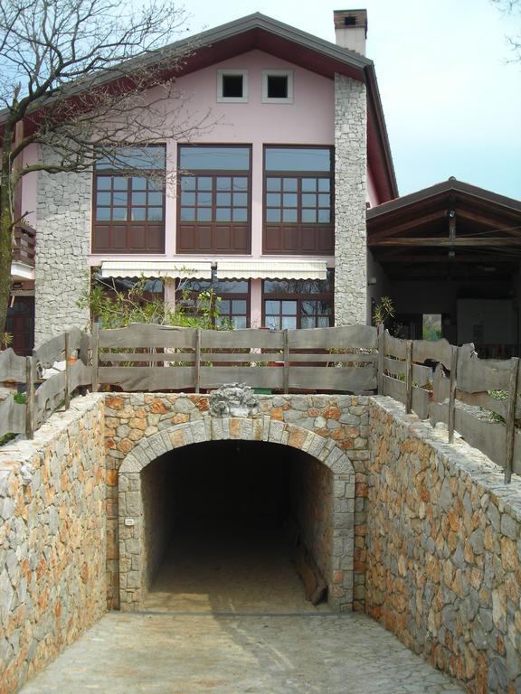 Bajta Fattoria Carsica Villa Baita Екстериор снимка